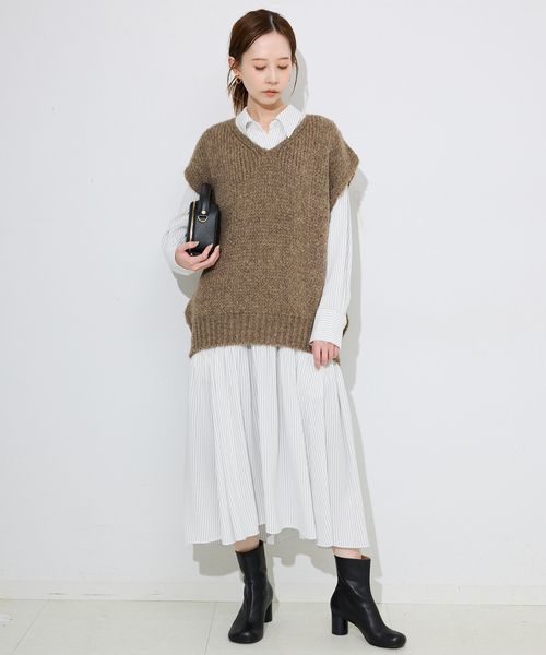 SLOBE IENA(スローブイエナ)の「チョークストライプティアードシャツワンピース(ワンピース・レディース・ホワイト/ブラウン・FREE)」の5枚目の写真