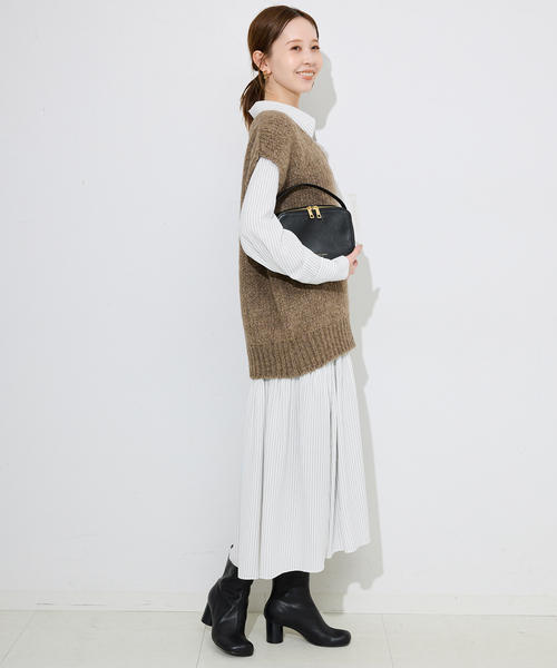 SLOBE IENA(スローブイエナ)の「チョークストライプティアードシャツワンピース(ワンピース・レディース・ホワイト/ブラウン・FREE)」の9枚目の写真
