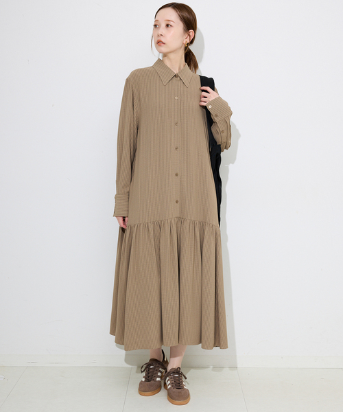 SLOBE IENA(スローブイエナ)の「チョークストライプティアードシャツワンピース(ワンピース・レディース・ホワイト/ブラウン・FREE)」の11枚目の写真