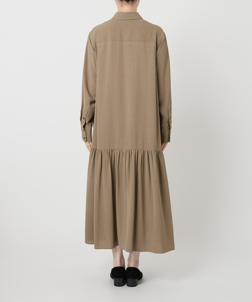 SLOBE IENA(スローブイエナ)の「チョークストライプティアードシャツワンピース(ワンピース・レディース・ホワイト/ブラウン・FREE)」の18枚目の写真