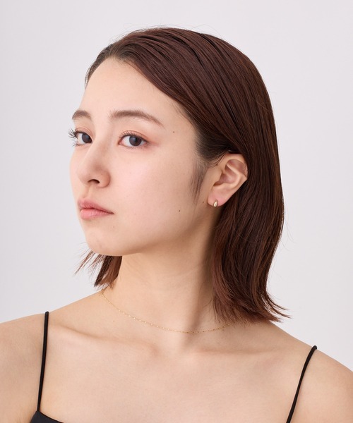 CALIN STANDARD(カリンスタンダード)の「◆金属アレルギー対応◆◆made in japan◆【純金厚メッキ】ドロップ 極小ミニマルカーブピアス(ピアス(両耳用)・レディース・ゴールド/ピンクゴールド/シルバー・FREE)」の7枚目の写真