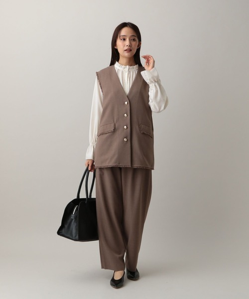 GLOBAL WORK（グローバルワーク）の「MATINEE LINE/フリルカラーネックブラウス/583846（シャツ/ブラウス・レディース・チェック/オフホワイト/ダークパープル・MEDIUM/LARGE）」の5枚目の写真