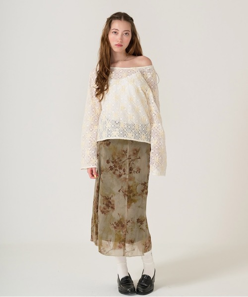 TINA:JOJUN(ティーナジョジュン)の「フラワーコード刺繍 トップス TINA:JOJUN(Tシャツ/カットソー・レディース・ホワイト・M)」の6枚目の写真