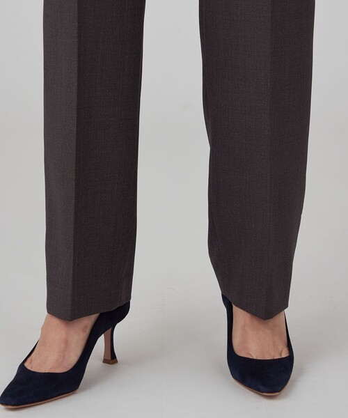 TOMORROWLAND collection（トゥモローランドコレクション）の「365 PINHEAD ストレートパンツ（スラックス・レディース・ブラウン・34/36）」の9枚目の写真