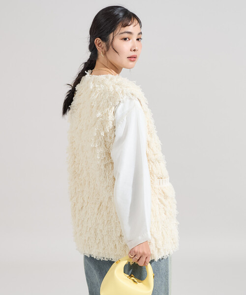 FREAK'S STORE(フリークスストア)の「ループヤーンベスト/オーバーサイズ ニットベスト(ベスト・レディース・ブラック/ブラウン/オフホワイト・フリ-)」の4枚目の写真