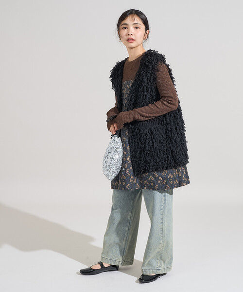 FREAK'S STORE(フリークスストア)の「ループヤーンベスト/オーバーサイズ ニットベスト(ベスト・レディース・ブラック/ブラウン/オフホワイト・フリ-)」の9枚目の写真