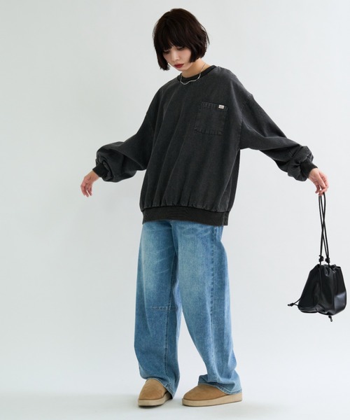 A.D.C.L.（エーディーシーエル）の「ケミカルウォッシュ デニムプルオーバー（スウェット・レディース・ブラック/ブルー・M/L）」の13枚目の写真