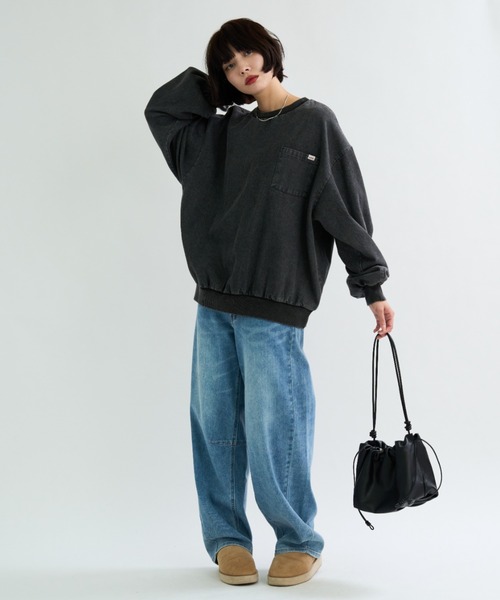 A.D.C.L.（エーディーシーエル）の「ケミカルウォッシュ デニムプルオーバー（スウェット・レディース・ブラック/ブルー・M/L）」の14枚目の写真