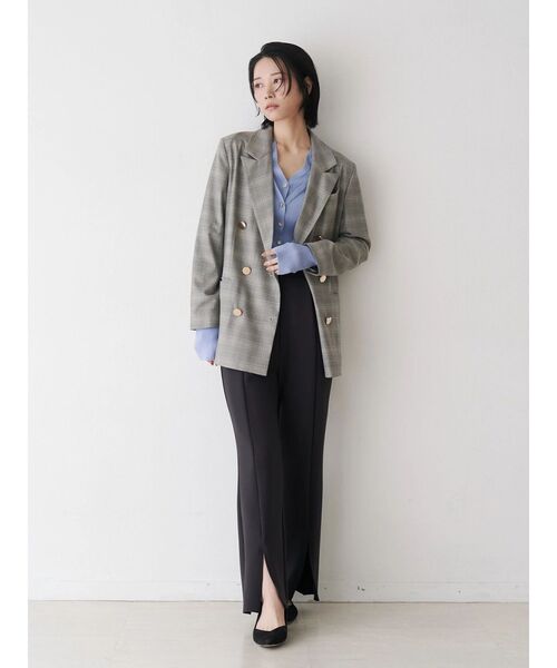 TONAL(トーナル)の「ベーシック金釦ブレザー(テーラードジャケット・レディース・ブラウン/ネイビー/グレー・MEDIUM)」の19枚目の写真