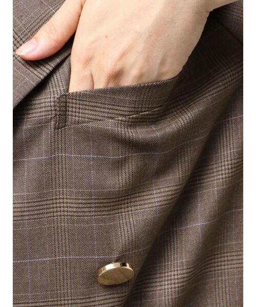 TONAL(トーナル)の「ベーシック金釦ブレザー(テーラードジャケット・レディース・ブラウン/ネイビー/グレー・MEDIUM)」の9枚目の写真