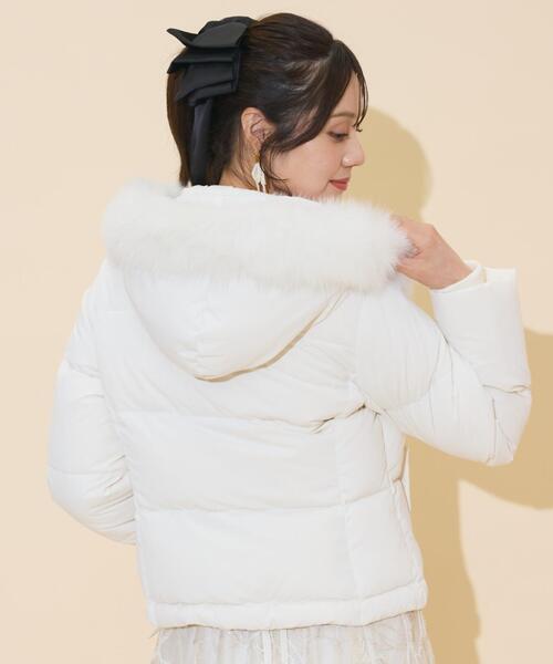 WILLSELECTION（ウィルセレクション）の「ファー付きショートダウン（ダウンジャケット/コート・レディース・ベージュ/ピンク/ブラック/オフホワイト・FREE）」の8枚目の写真