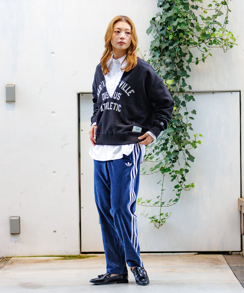 DISCUS(ディスカス)の「【DISCUS/ディスカス】裏毛スキッパーUネックスウェット/トップス/スウェット/スキッパー/Y2K【WEB限定】(スウェット・レディース・グレー/ブラック/ブラウン・フリー)」の16枚目の写真