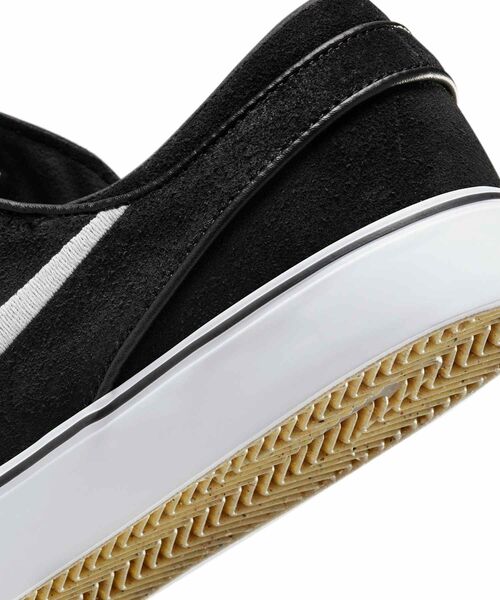 NIKE SB（ナイキエスビー）の「ナイキ SB ズーム ジャノスキー OG+ スケートボードシューズ / Nike SB Zoom Janoski OG+ Skate Shoes FD6757-001 Black（スニーカー・メンズ・ブラック・28.5/28/25.5/25/24.5/24/27.5/27/26.5/26/29/29.5/30）」の8枚目の写真