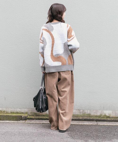 ITEMS URBANRESEARCH（アイテムズ アーバンリサーチ）の「フェザージャガードニット（ニット/セーター・レディース・アイボリー/ブルー/ブラウン/チャコールグレー/ブルー系その他・FREE）」の8枚目の写真