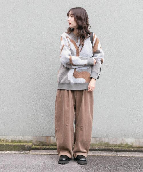 ITEMS URBANRESEARCH（アイテムズ アーバンリサーチ）の「フェザージャガードニット（ニット/セーター・レディース・アイボリー/ブルー/ブラウン/チャコールグレー/ブルー系その他・FREE）」の9枚目の写真