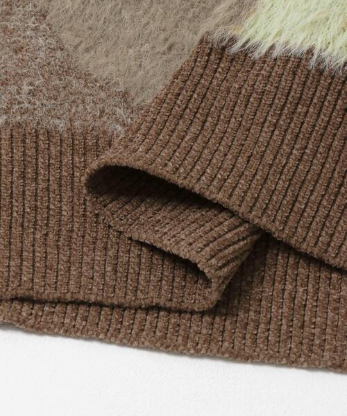 ITEMS URBANRESEARCH（アイテムズ アーバンリサーチ）の「フェザージャガードニット（ニット/セーター・レディース・アイボリー/ブルー/ブラウン/チャコールグレー/ブルー系その他・FREE）」の21枚目の写真