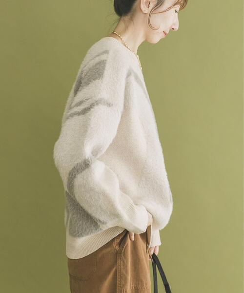 ITEMS URBANRESEARCH（アイテムズ アーバンリサーチ）の「フェザージャガードニット（ニット/セーター・レディース・アイボリー/ブルー/ブラウン/チャコールグレー/ブルー系その他・FREE）」の7枚目の写真