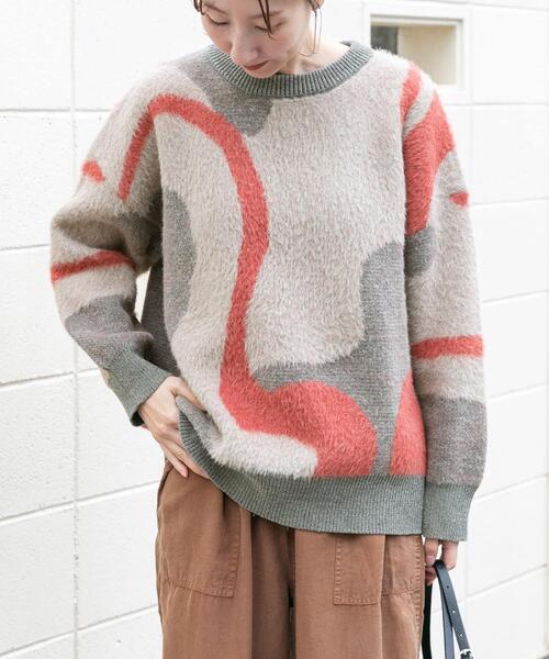 ITEMS URBANRESEARCH（アイテムズ アーバンリサーチ）の「フェザージャガードニット（ニット/セーター・レディース・アイボリー/ブルー/ブラウン/チャコールグレー/ブルー系その他・FREE）」の13枚目の写真
