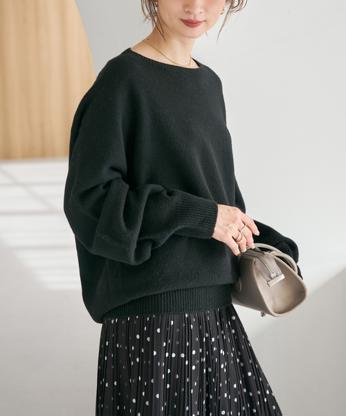 Spick & Span(スピックアンドスパン)の「ニュアンスコクーンシルエットニット(ニット/セーター・レディース・レッド/ブラウン系その他/ブラック/ベージュ・FREE)」の11枚目の写真