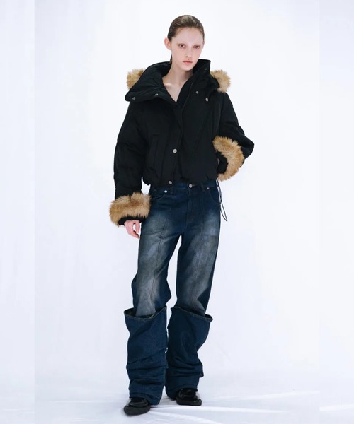 VIAVANDA（ヴィアヴァンダ）の「OVERLAP TUCK DENIM PANTS（デニムパンツ・レディース・ブルー/ネイビー・SMALL/MEDIUM）」の20枚目の写真