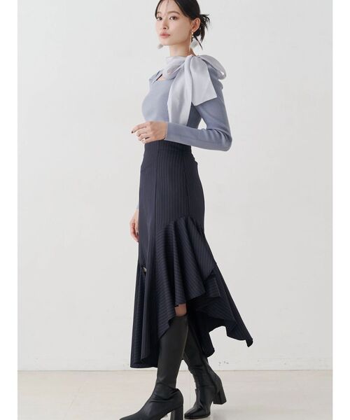 MERCURYDUO（マーキュリーデュオ）の「アシメマーメイドスカート（スカート・レディース・アイボリー/ネイビー/ブラウン・SMALL/MEDIUM）」の3枚目の写真