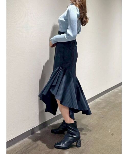 MERCURYDUO（マーキュリーデュオ）の「アシメマーメイドスカート（スカート・レディース・アイボリー/ネイビー/ブラウン・SMALL/MEDIUM）」の11枚目の写真