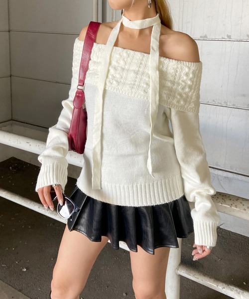 non-hedge(ノンヘッジ)の「ケーブル切替オフショルショート丈ニットトップス(ニット/セーター・レディース・ネイビー/オフホワイト/グレー・FREE)」の1枚目の写真