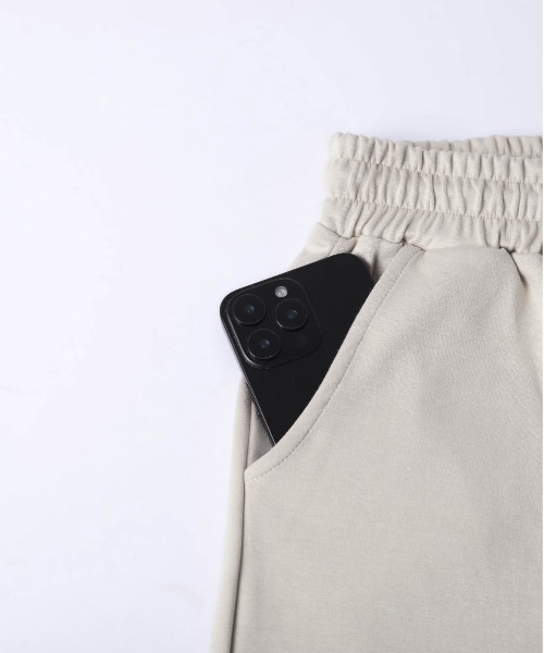 AMELY（エミリー）の「ルーズスウェットセットアップ（セットアップ・レディース・グレー/ブラック/ベージュ・フリー）」の9枚目の写真