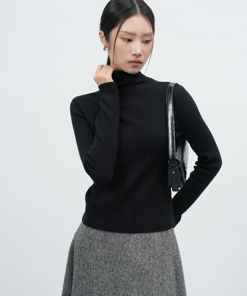 GENERAL IDEA（ジェネラルアイデア）の「daily ribbed turtle neck pullover タートルネックリブニットプルオーバー（ニット/セーター・レディース・ブルー/ブラック/ピンク/ホワイト・L/M/S）」の14枚目の写真