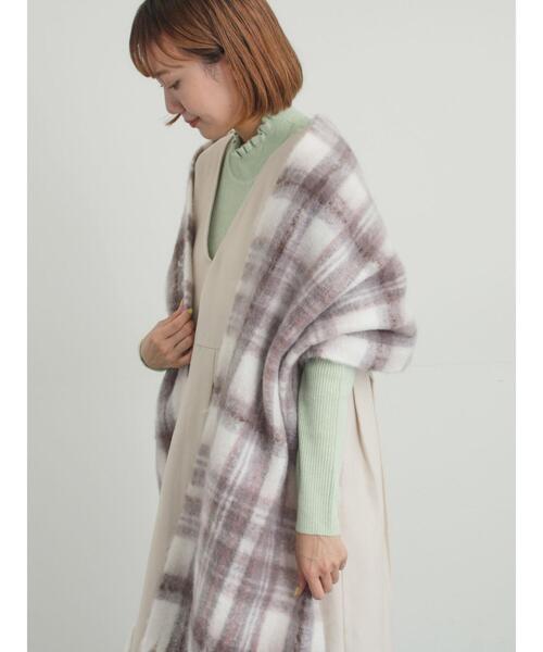 Samansa Mos2（サマンサ モスモス）の「【帯電防止/ウォッシャブル】太フリンジチェックマフラー（ストール/ショール・レディース・グリーン/ダークブラウン/ベージュ・F）」の7枚目の写真