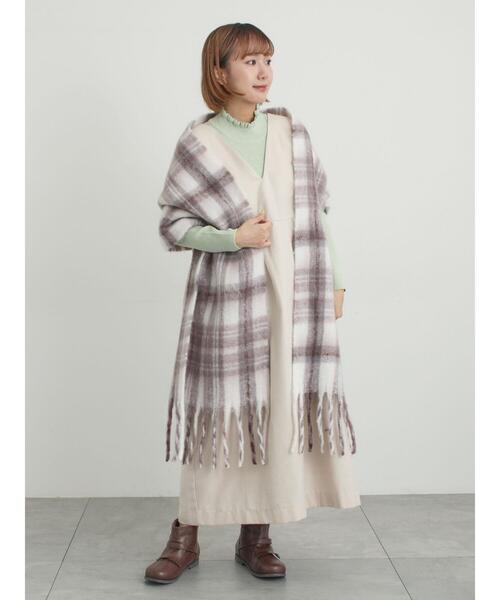 Samansa Mos2（サマンサ モスモス）の「【帯電防止/ウォッシャブル】太フリンジチェックマフラー（ストール/ショール・レディース・グリーン/ダークブラウン/ベージュ・F）」の9枚目の写真