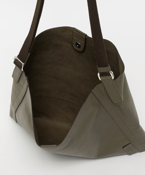 UNITED ARROWS（ユナイテッドアローズ）の「＜Daniel&Bob＞LINDO/ショルダーバッグ（ショルダーバッグ・メンズ・オリーブ/ブラック・FREE）」の7枚目の写真