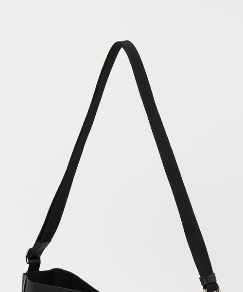 UNITED ARROWS（ユナイテッドアローズ）の「＜Daniel&Bob＞LINDO/ショルダーバッグ（ショルダーバッグ・メンズ・オリーブ/ブラック・FREE）」の12枚目の写真