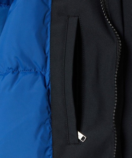 AIGLE(エーグル)の「透湿防水 インサレーション ロングジャケット(マウンテンパーカー・メンズ・ブラック/ブルー・L/M)」の16枚目の写真