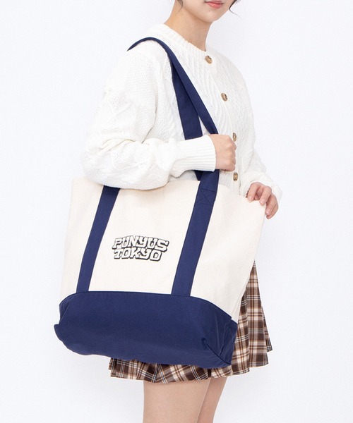 PUNYUS(プニュズ)の「ロゴ刺繍キャンバストートバッグ(トートバッグ・レディース・ネイビー・FREE)」の3枚目の写真