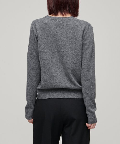MUSINSA STANDARD WOMAN（ムシンサスタンダードウーマン）の「ウィメンズラムウールカーディガン[ミディアムグレー]（カーディガン/ボレロ・レディース・その他・MEDIUM/X-SMALL/SMALL/LARGE）」の4枚目の写真
