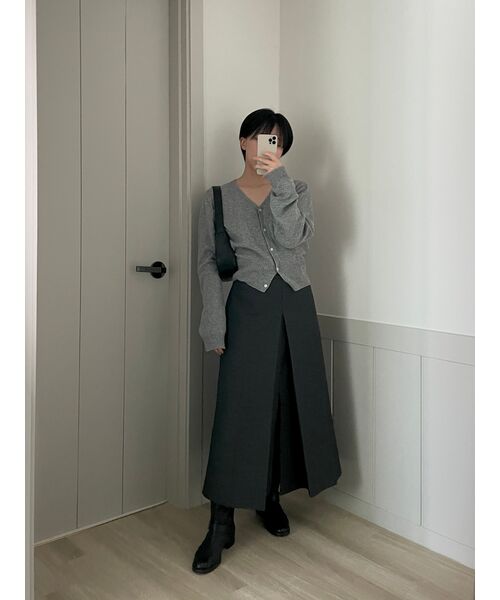 MUSINSA STANDARD WOMAN（ムシンサスタンダードウーマン）の「ウィメンズラムウールカーディガン[ミディアムグレー]（カーディガン/ボレロ・レディース・その他・MEDIUM/X-SMALL/SMALL/LARGE）」の15枚目の写真