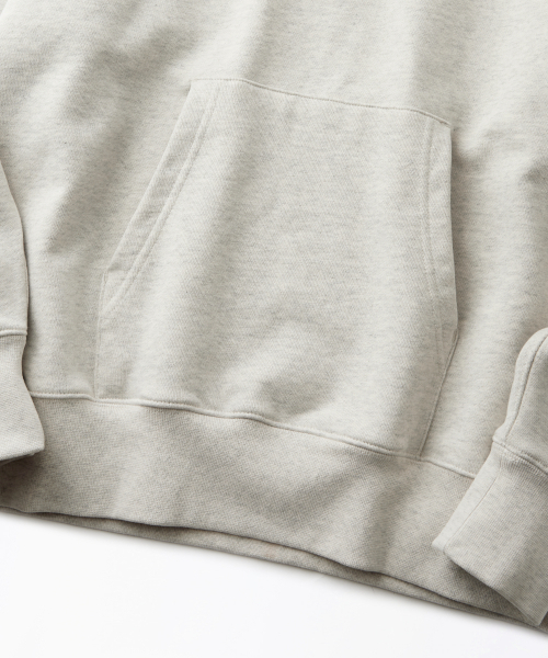 OUTSTANDING(アウトスタンディング)の「AUTHENTIC COMFORT HOOD SWEAT_1%OATMEAL(パーカー・メンズ・その他・MEDIUM/LARGE/X-LARGE)」の7枚目の写真