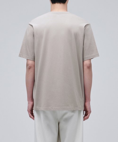 MUSINSA STANDARD（ムシンサスタンダード）の「[クールタンダード] ベーシッククルーネックTシャツ [マッシュルーム]（Tシャツ/カットソー・メンズ・その他・MEDIUM/LARGE/X-LARGE/XX-LARGE/XXX-LARGE/SMALL）」の3枚目の写真