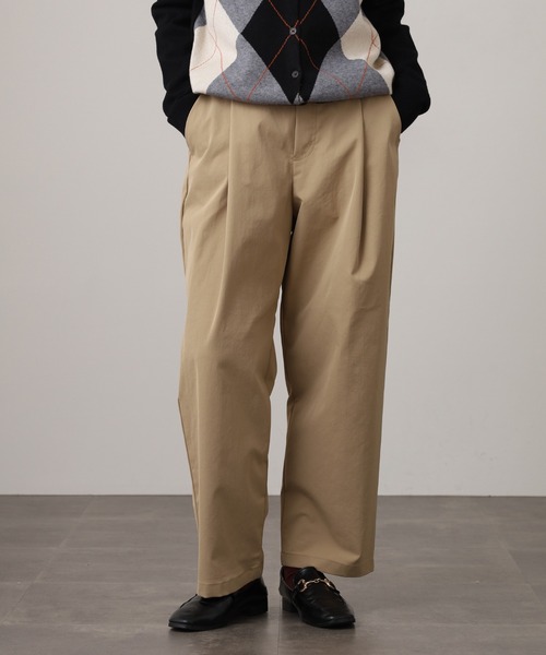 OMNES（オムネス）の「撥水加工高密度ストレッチツイルタックパンツ（スラックス・レディース・ベージュ・L/M）」の10枚目の写真