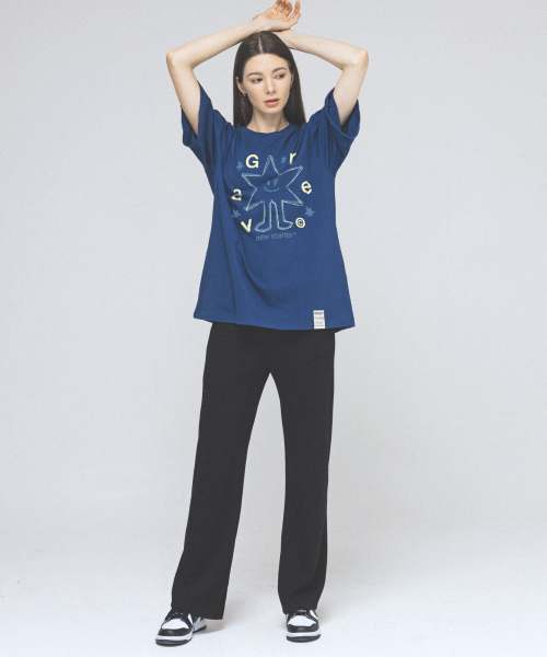 GRAVER（グレーバー）の「[ユニセックス]NEW-STARTER 半袖Tシャツ_ネイビー（Tシャツ/カットソー・レディース・ネイビー・SMALL/MEDIUM/LARGE）」の2枚目の写真