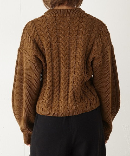 SLY(スライ)の「RANDOM CABLE LG TOPS(ニット/セーター・レディース・オフホワイト/ブラウン/ネイビー・FREE)」の10枚目の写真