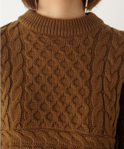 SLY(スライ)の「RANDOM CABLE LG TOPS(ニット/セーター・レディース・オフホワイト/ブラウン/ネイビー・FREE)」の11枚目の写真