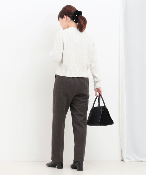 MICO COULIER（ミコクリエ）の「ピーチツイルストレッチストレートパンツ（その他パンツ・レディース・アイボリー/チャコールグレー・36/38）」の17枚目の写真