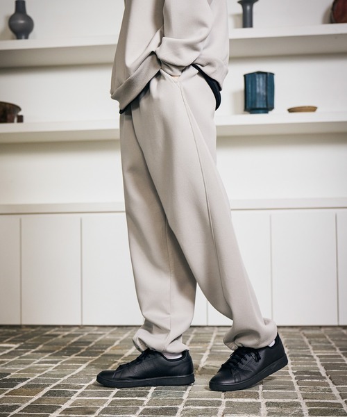 LAKOLE（ラコレ）の「【セットアップ可】マットスエードダンボールパンツ / 587089（その他パンツ・メンズ・ブラック/ライトグレー/ブラウン・LARGE/MEDIUM）」の3枚目の写真