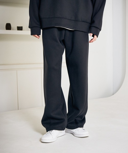 LAKOLE（ラコレ）の「【セットアップ可】マットスエードダンボールパンツ / 587089（その他パンツ・メンズ・ブラック/ライトグレー/ブラウン・LARGE/MEDIUM）」の2枚目の写真