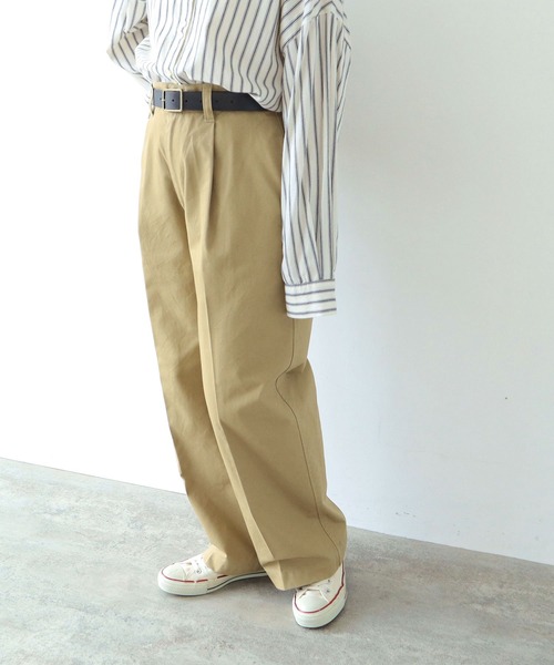 PAR ICI（パーリッシィ）の「強撚ドライツイル　センタープレスパンツ（その他パンツ・レディース・ベージュ/ネイビー・FREE）」の2枚目の写真