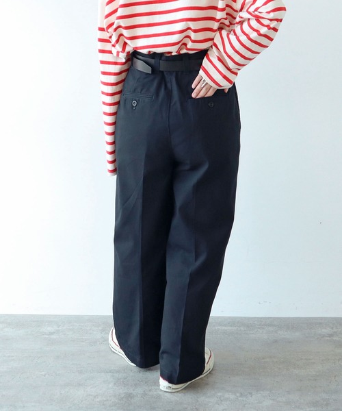 PAR ICI（パーリッシィ）の「強撚ドライツイル　センタープレスパンツ（その他パンツ・レディース・ベージュ/ネイビー・FREE）」の19枚目の写真