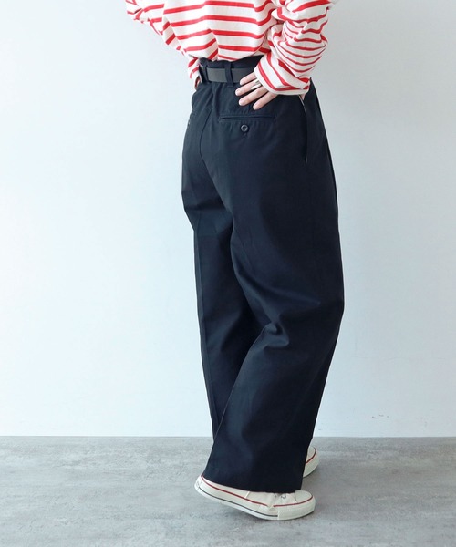 PAR ICI（パーリッシィ）の「強撚ドライツイル　センタープレスパンツ（その他パンツ・レディース・ベージュ/ネイビー・FREE）」の20枚目の写真