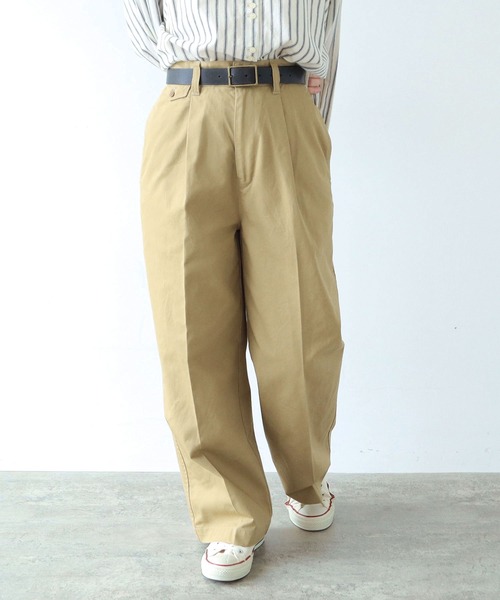 PAR ICI（パーリッシィ）の「強撚ドライツイル　センタープレスパンツ（その他パンツ・レディース・ベージュ/ネイビー・FREE）」の4枚目の写真